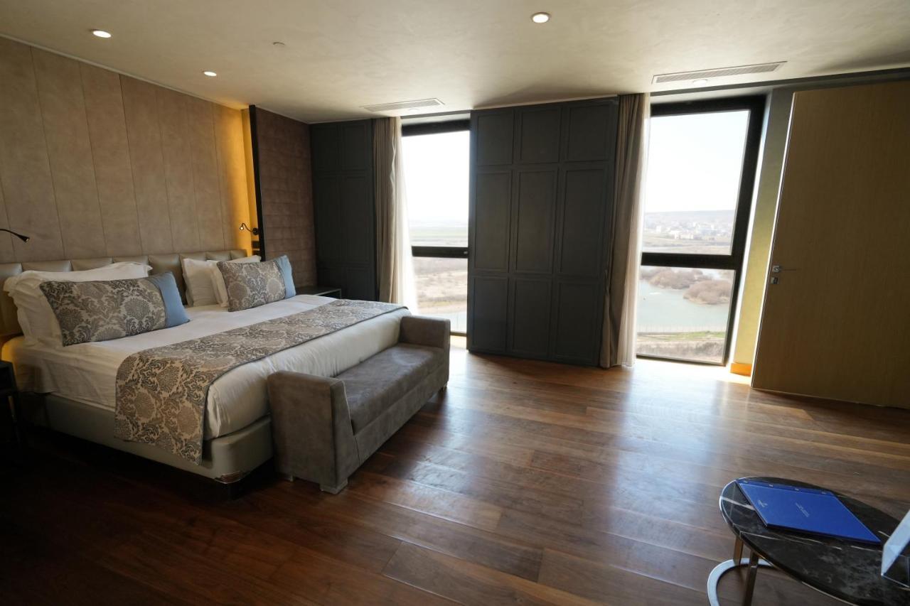 Dedeman Cizre Hotel ภายนอก รูปภาพ