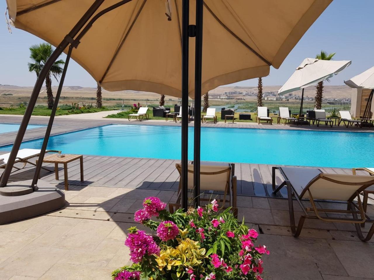 Dedeman Cizre Hotel ภายนอก รูปภาพ